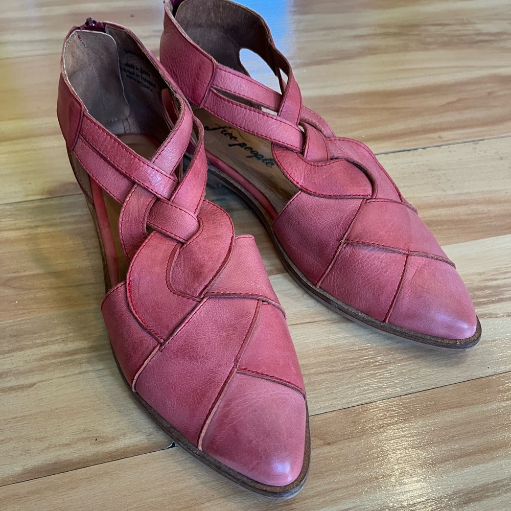 Made in Spain Wanderlust Free People Flat